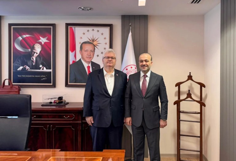 Kocaeli’nin sağlık yatırımları Ankara’da masadaydı