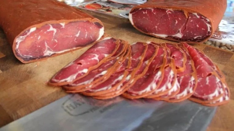 Pastırma fiyatları cep yakıyor: Kilosu 3 bin 650 TL’ye çıktı