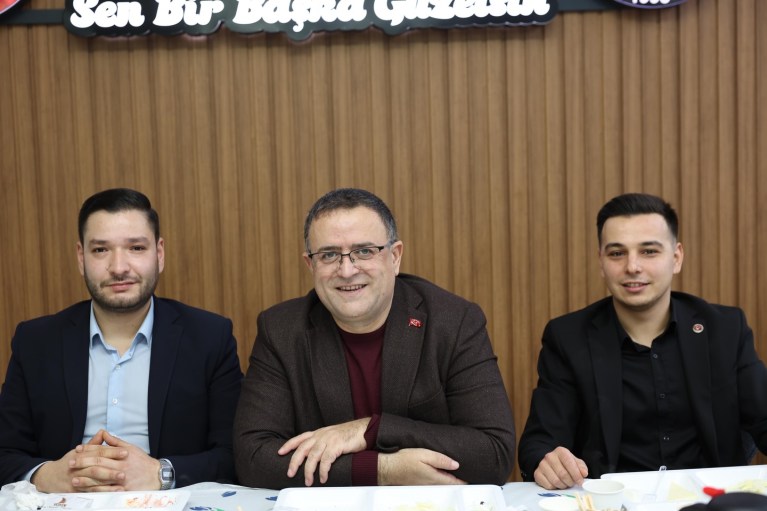 Başkan Gökçe’den Yığılcalılar Derneği’ne Ziyaret!