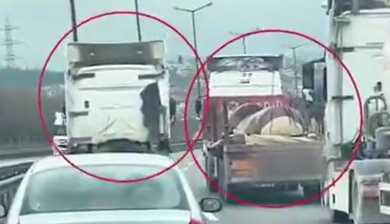 Kocaeli’de Sol Şeridi İşgal Eden TIR Sürücüsüne Ceza!