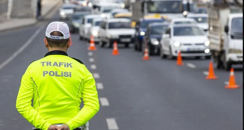 Trafik cezaları katlandı! İşte yeni tarife