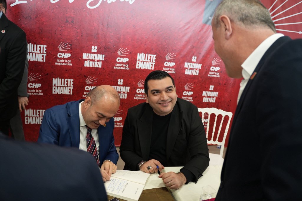 İmamoğlu İzmit’te Dayanışma İmza Günü!