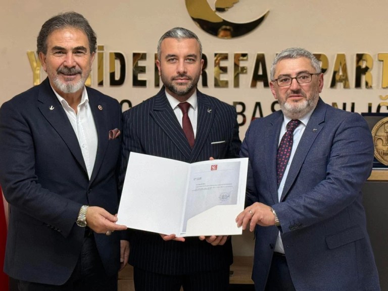 Yeniden Refah Partisi Gebze’de görev değişimi