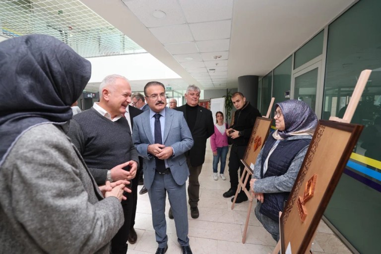 Filografi sergisi sanatseverlerle buluştu