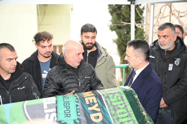 Kocaelispor Taraftarı Harda Kaçmaz’ın Cenazesi!