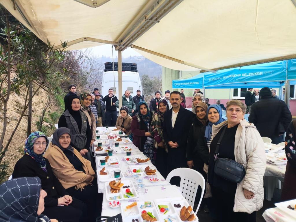 Vali Aktaş İzmit’te Vatandaşlarla Buluştu!