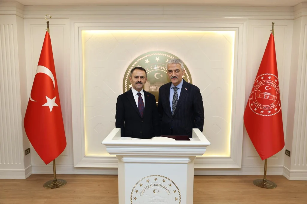 Vali Aktaş’tan Düzce’ye hayırlı olsun ziyareti