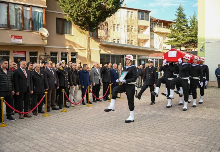Kahraman Gazi Satılmış Telli son yolculuğuna uğurlandı