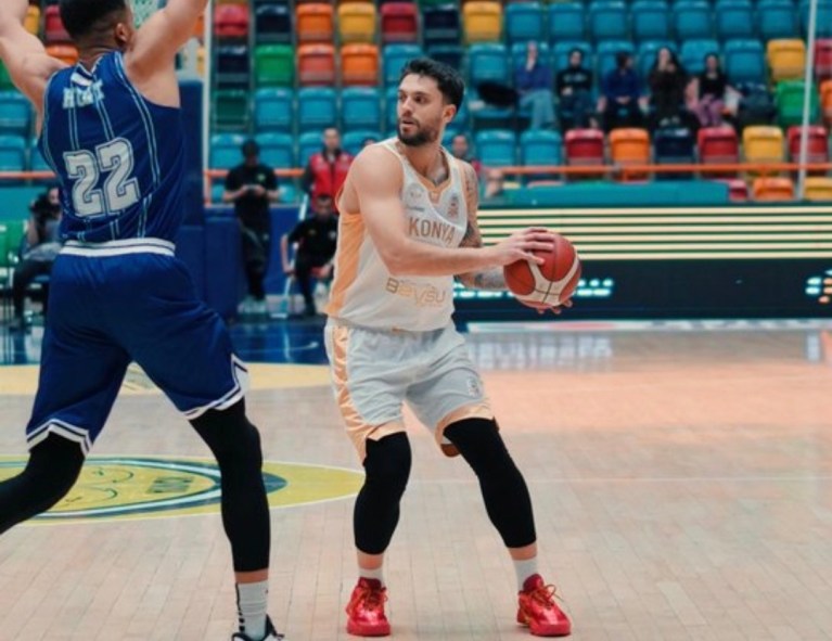 Kocaeli BŞB Kağıtspor Son Periyotta Yıkıldı!