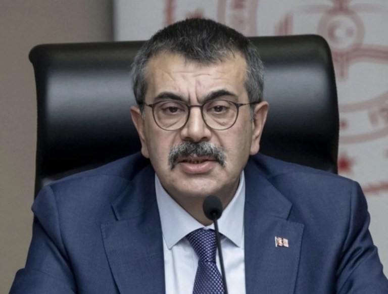 Bakan Tekin’den Ramazan Etkinliklerine Sert Tepki
