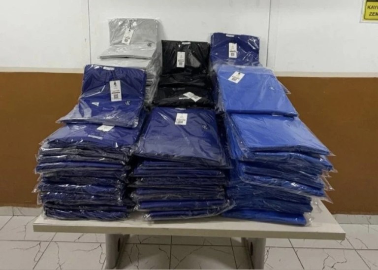 Kartepe’de sahte giyim operasyonu: 3 milyonluk vurgun!