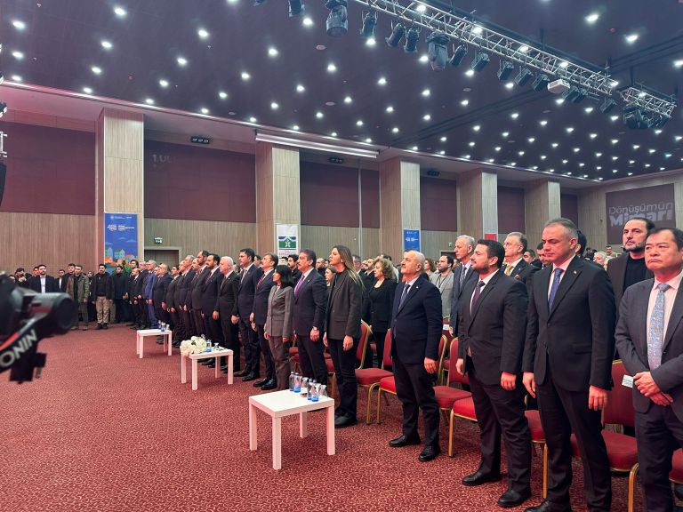 Başkan Büyükgöz, İstanbul Zirvesi’nde!