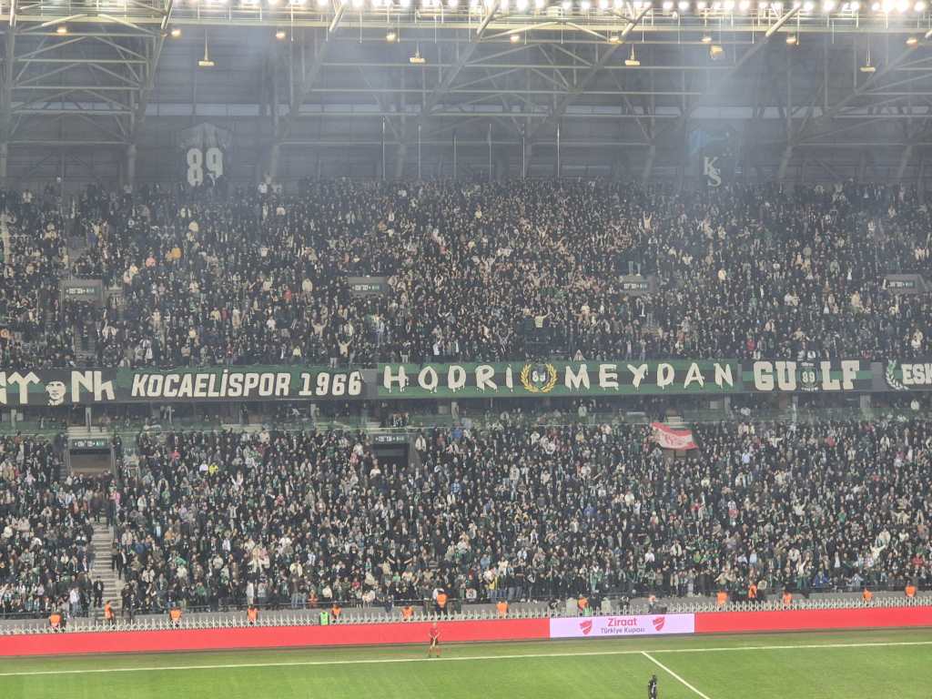 Kocaeli’de Maçta Acı Olay!