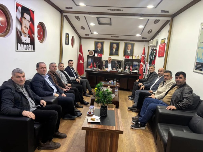 Sivil toplumdan MHP Dilovası’na anlamlı ziyaret