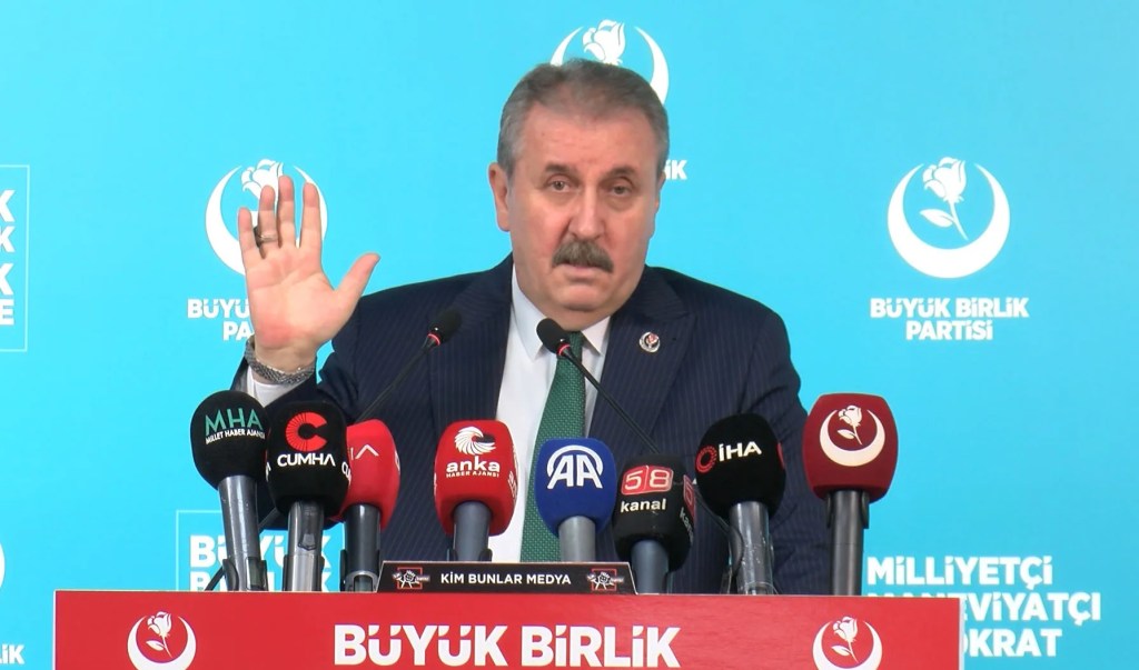 Destici: Genel Af ve Umut Hakkı Yok