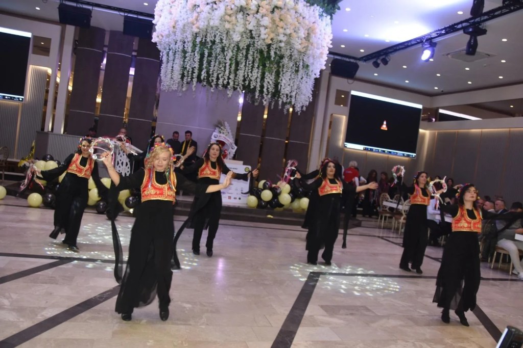 Avcılar Spor Kulübü'nün Gecesi Camiayı Buluşturdu