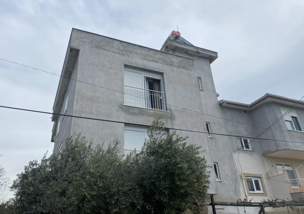Antalya'da Gaz Sızıntısı Anne ve Oğlunu Hastanelik Etti