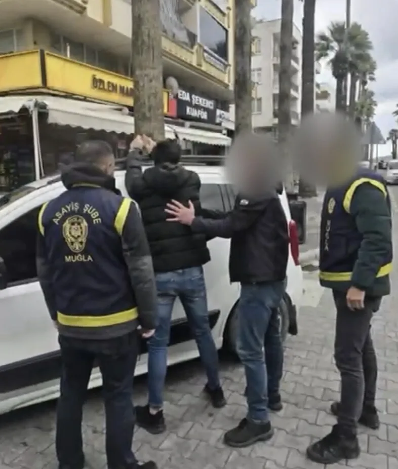 Marmaris'te Fuhuş Operasyonu: 4 Kişi Tutuklandı