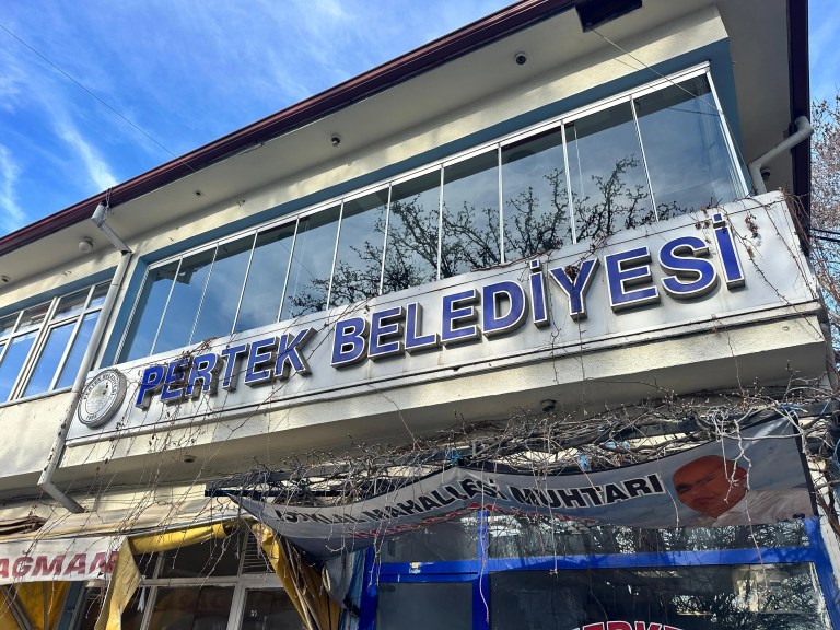 Eski Pertek Belediye Başkanı Ruhan Alan Serbest Bırakıldı