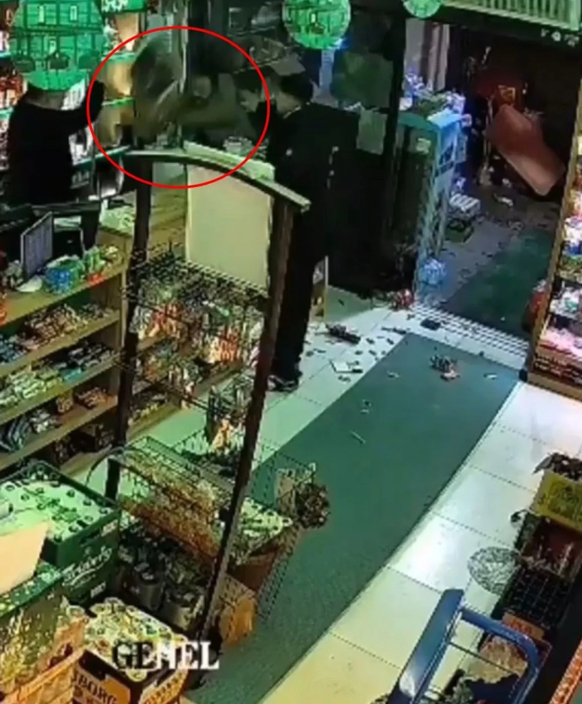 Bursa'da Market Sahibi ile Müşteri Arasında Gergin Anlar