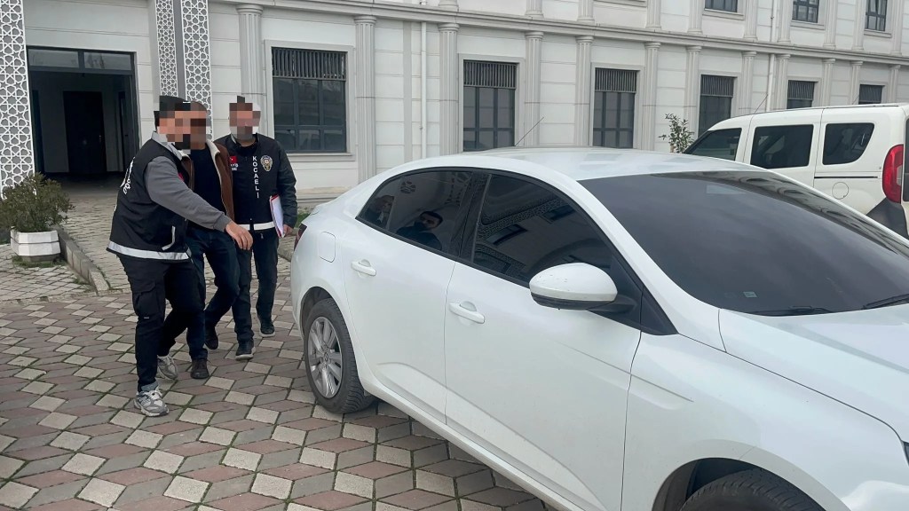 İzmit'teki Çay Ocağı Saldırısının Şüphelisi Tutuklandı