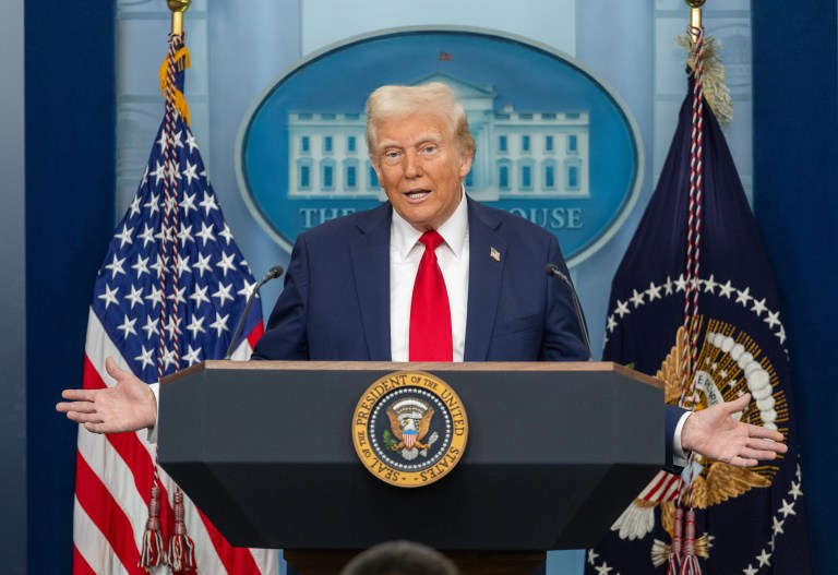 Trump: İran ile Anlaşma Yapmazsak Zor Günler Gelebilir