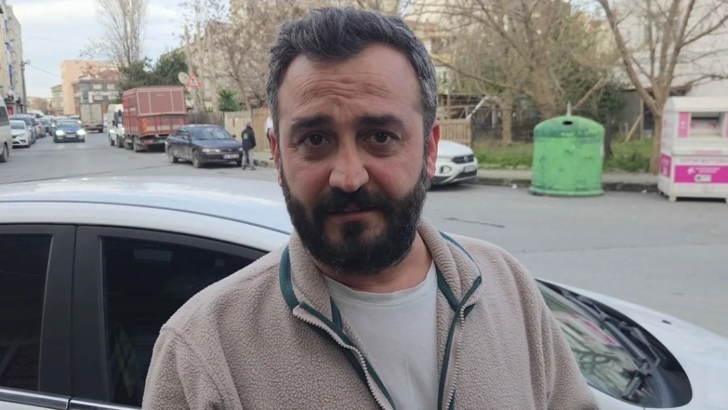Küçükçekmece'de Polis Devriyesine Saldırı: 6 Yaralı
