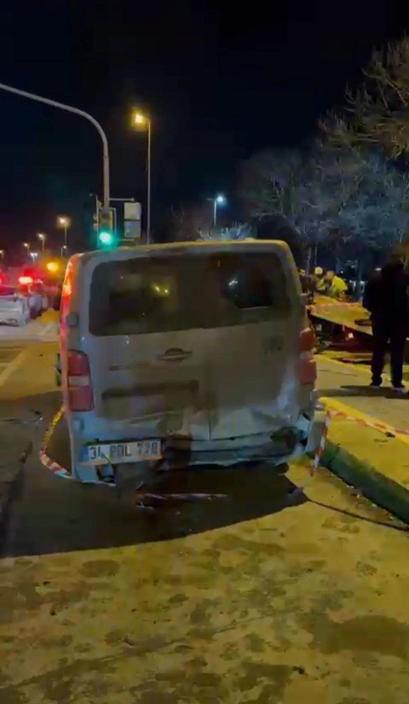 Kartal'da Aşırı Hız Kazası: İki Kişi Yaralandı