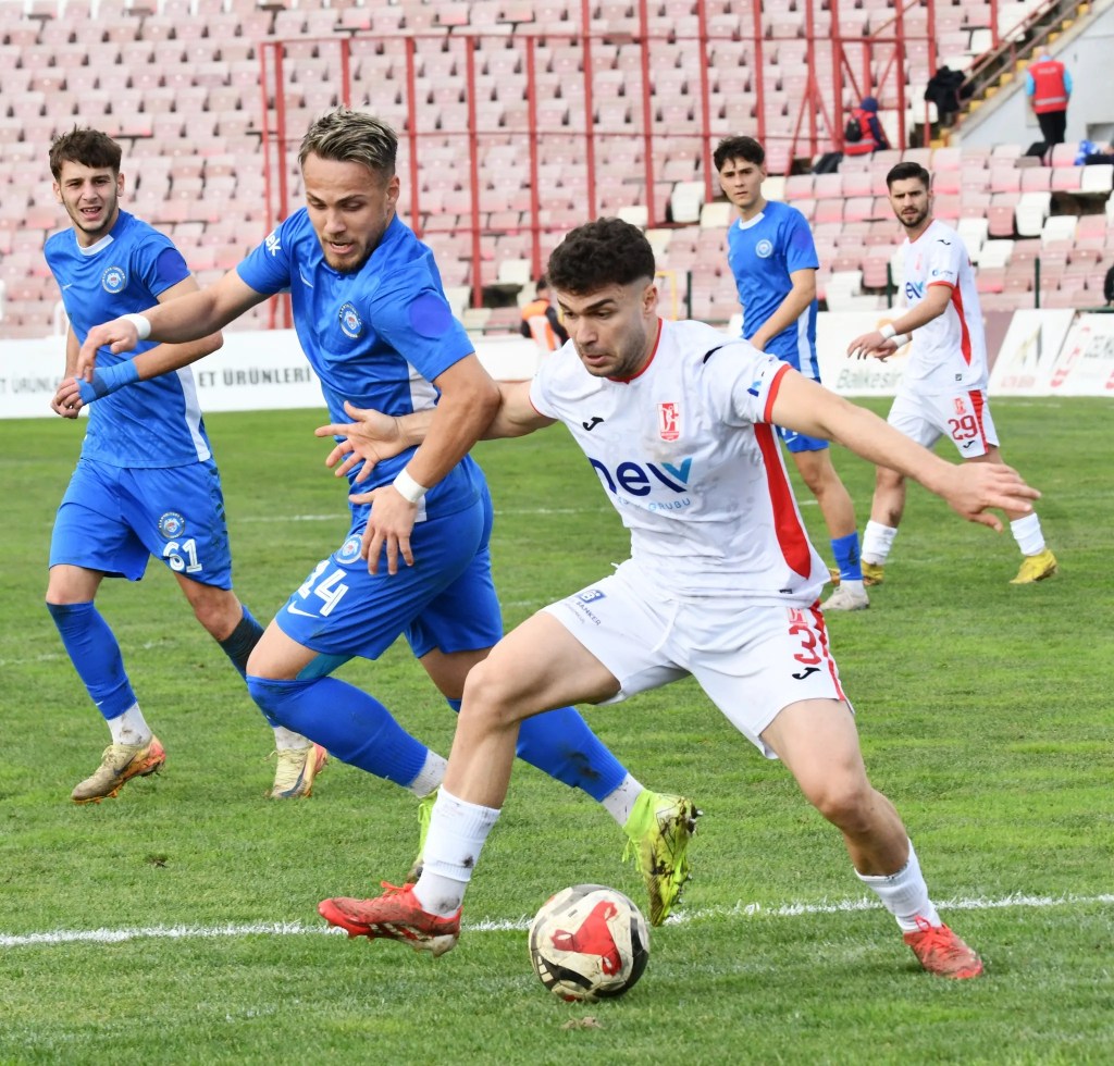 Balıkesirspor Evinde Beklenmedik Yenilgi Aldı