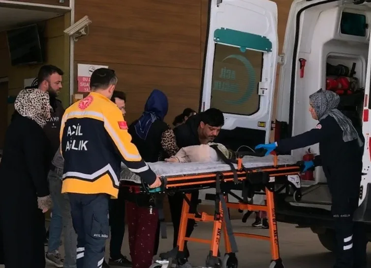 Bursa'da 1 Yaşındaki Çocuk Merdivenden Düşerek Yaralandı
