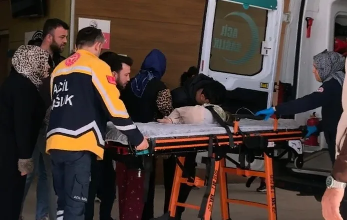 Bursa'da 1 Yaşındaki Çocuk Merdivenden Düşerek Yaralandı