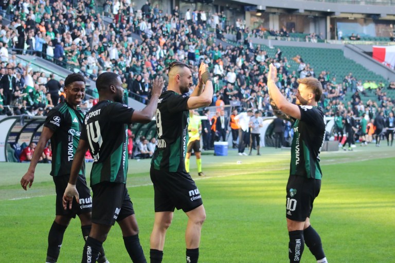 Kocaelispor Gaziantep'i 3-0 Yendi