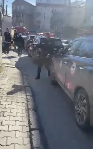Küçükçekmece'de Polislere Saldıran Şüpheli Tutuklandı