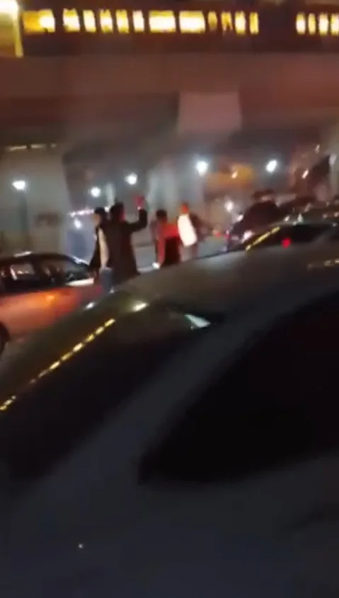Adana'da Düğün Konvoyu Trafiği Kesti, Gürültü Yaptı