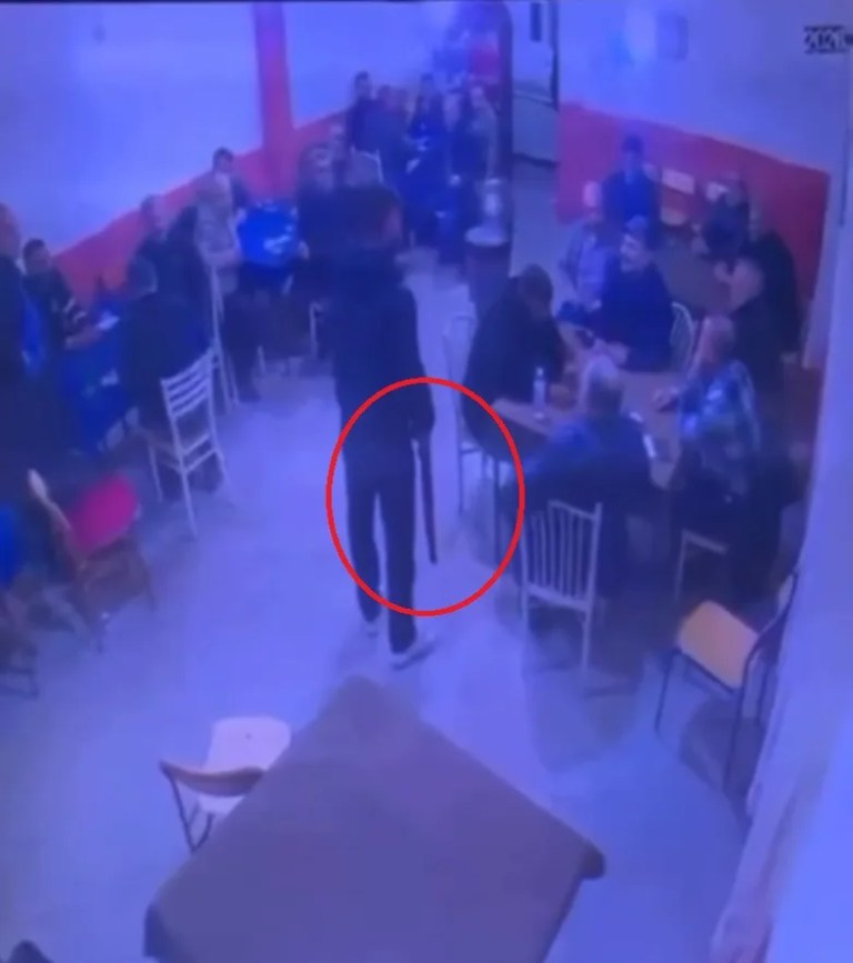 Haymana'da Kahvehanede Pompalı Tüfekli Tehdit Anları