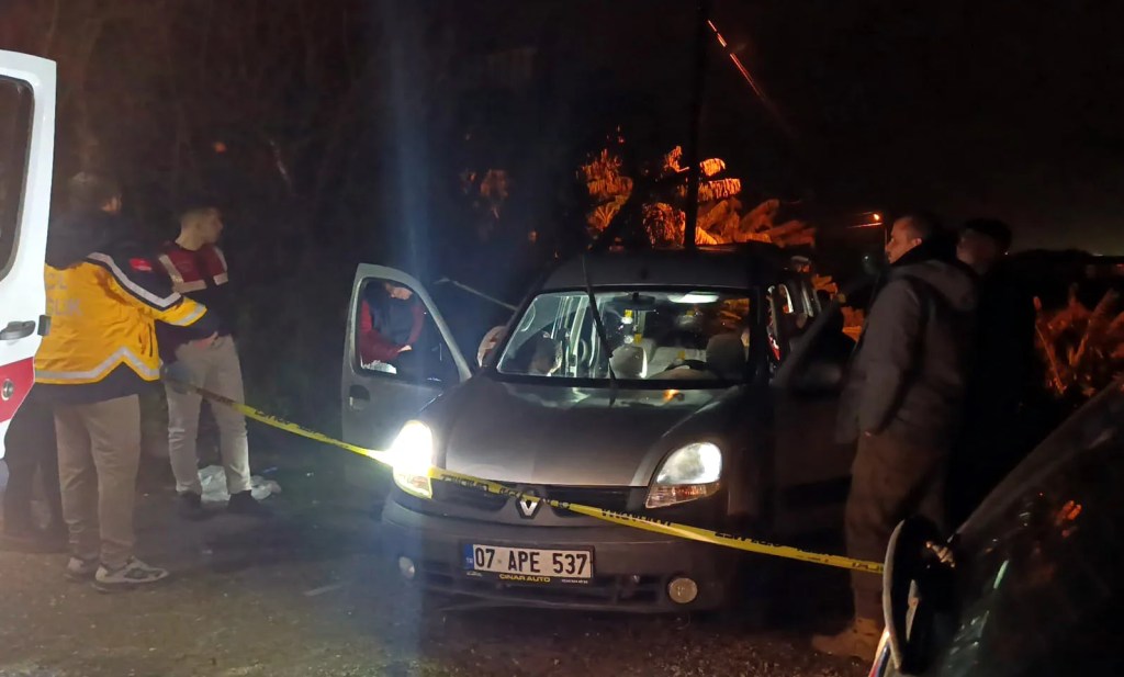 Alanya'da Silahlı Saldırı: Üç Kişi Tutuklandı