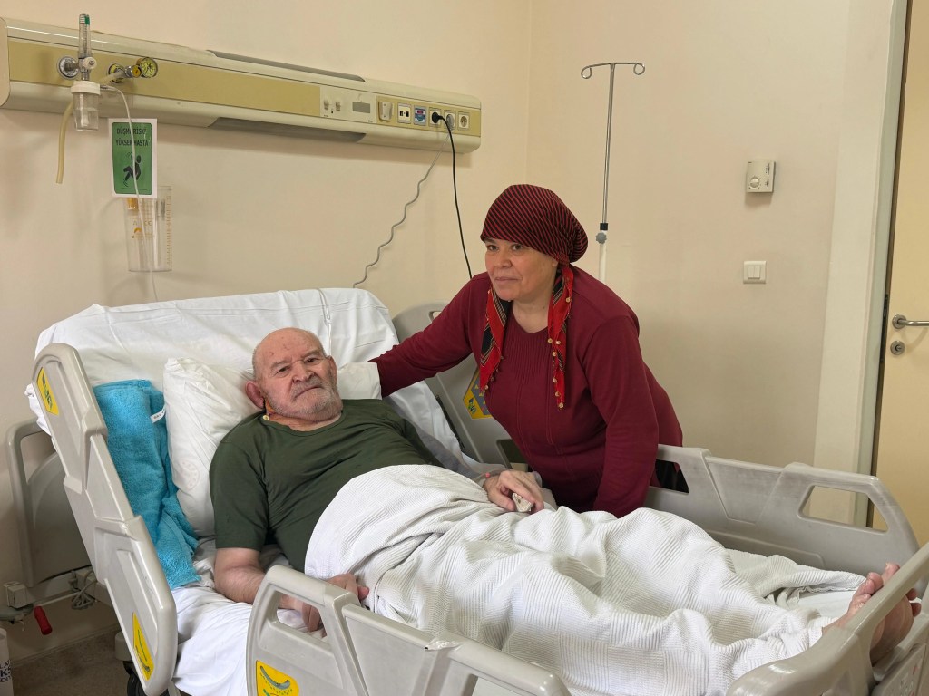 Alzheimer Hastası Salim Piştav Kanseri Yendi