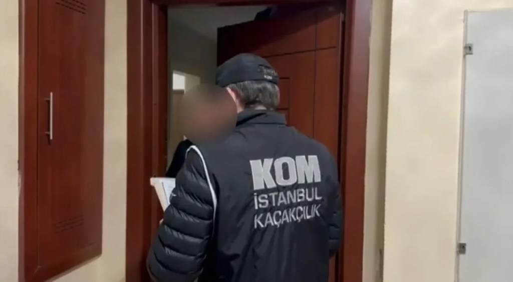Bakırköy'de Uyuşturucu Operasyonu: 19 Kişi Gözaltında