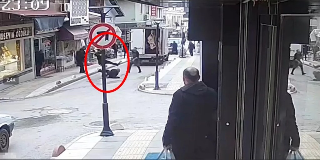 Elazığ'da Silahlı Saldırı Güvenlik Kamerasında