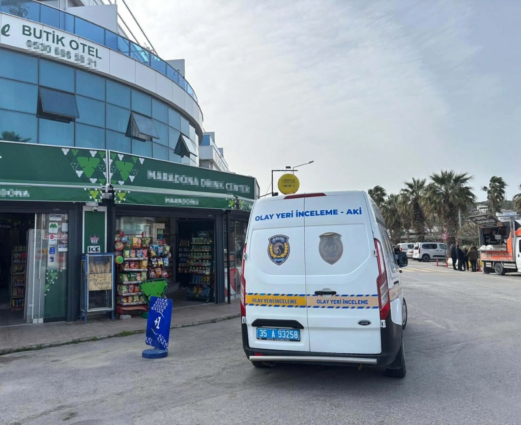 Seferihisar'daki Yangında Otel Sahibi Tutuklandı
