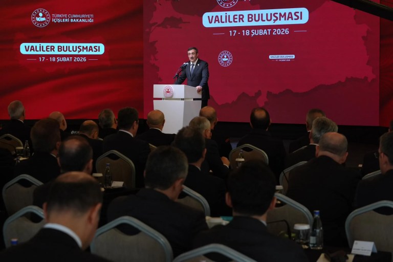 Cevdet Yılmaz: Valilerin Güveni Yerel Kalkınma İçin Fırsat