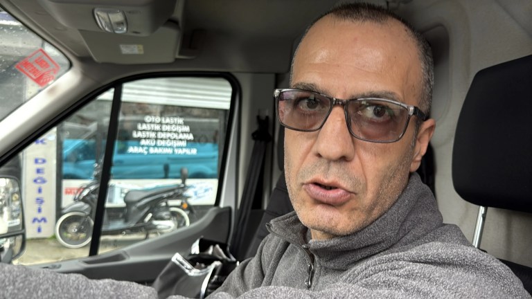 Eyüpsultan'da Minibüs Sürücüsüne Saldırı