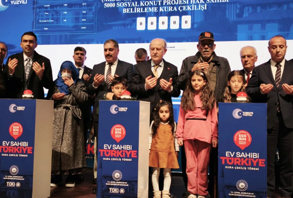 Bakan Yardımcısı Suver: Her Vatandaş Ev Sahibi Olacak