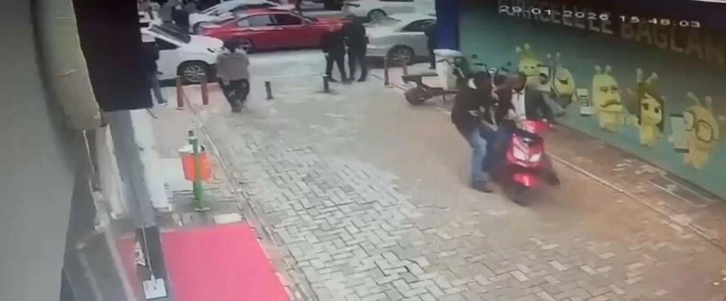 Aydın'da Sentetik Ecza Satarken Yakalanan Kişi Tutuklandı