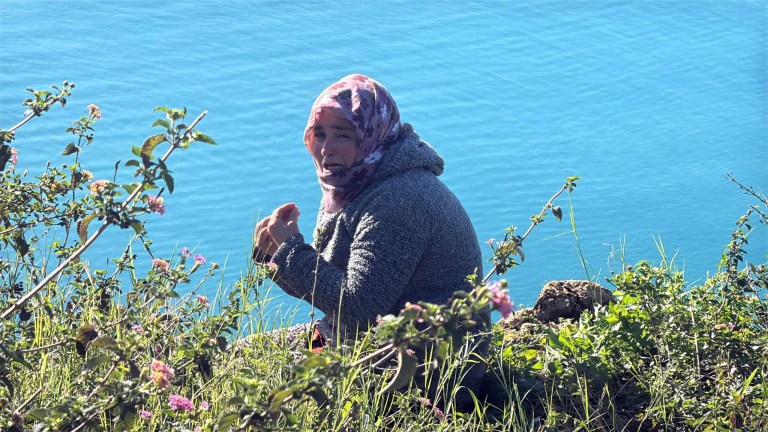 Anne, Otizmli Oğlunun Nakline Karşı Falezlere Çıktı