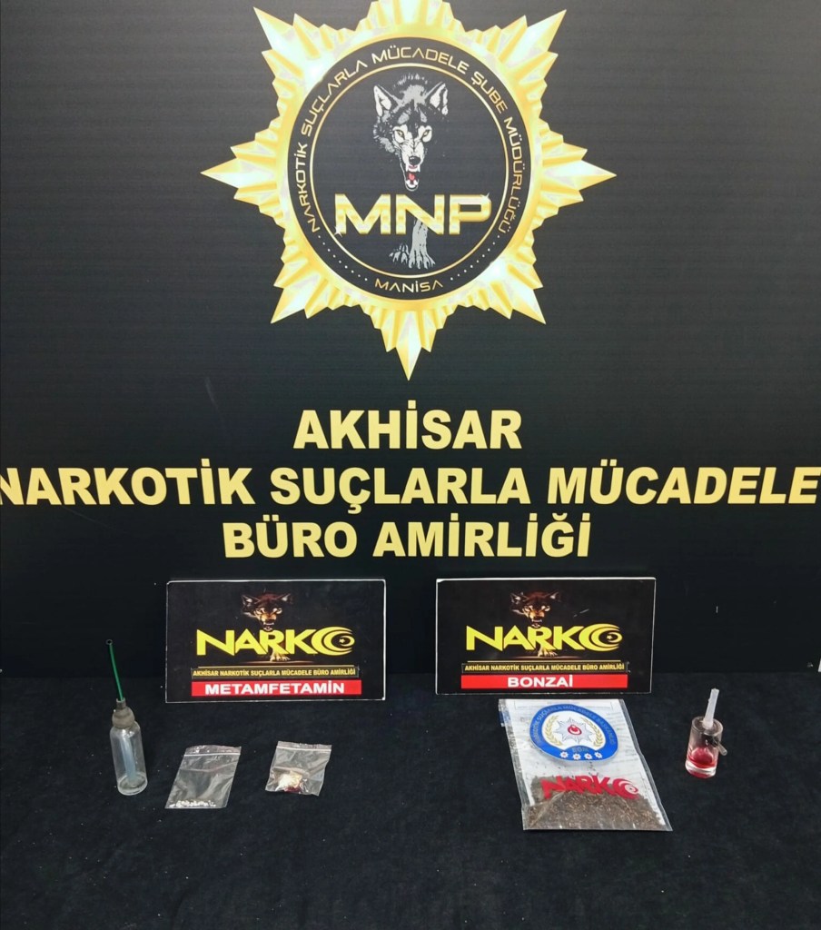 Manisa'da Uyuşturucu Operasyonu: 8 Kişi Tutuklandı