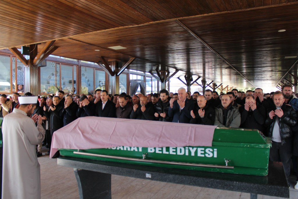 Kübra Kılıç Son Yolculuğuna Uğurlandı