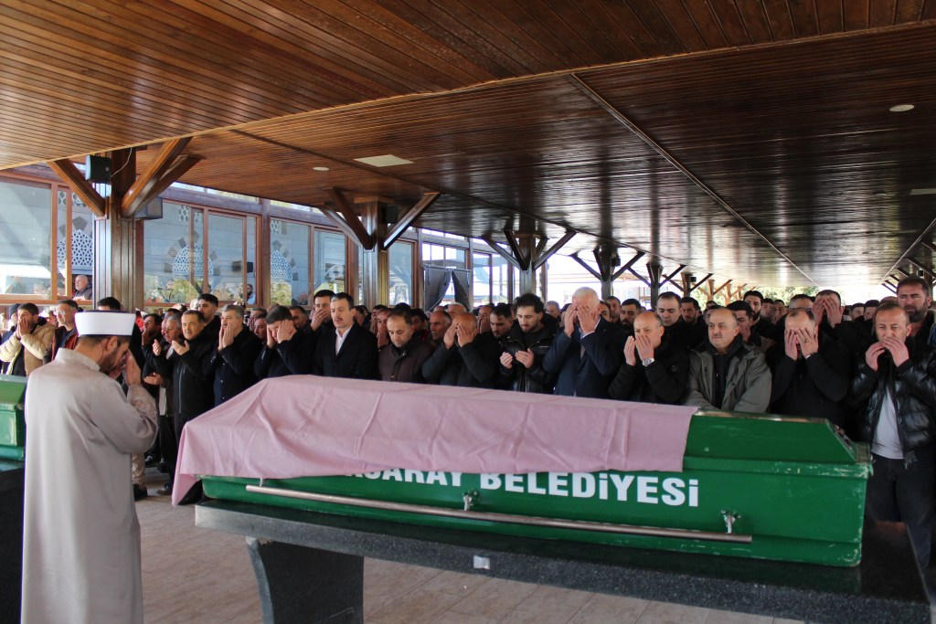 Kübra Kılıç Son Yolculuğuna Uğurlandı