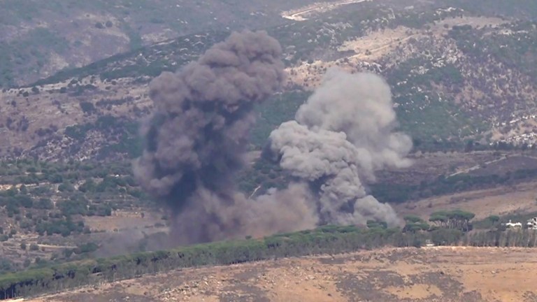 İsrail'in Lübnan'a Hava Saldırısı: 10 Ölü, 24 Yaralı