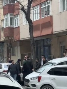 Küçükçekmece'de İftar Saatinde Park Yeri Kavgası